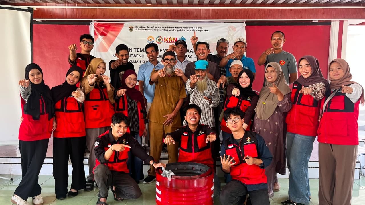 Mahasiswa KKN-T Unhas Gelombang 116 Sosialisasikan Pemanfaatan Limbah Bonggol Jagung dan Tungku Minim Asap di Bantaeng