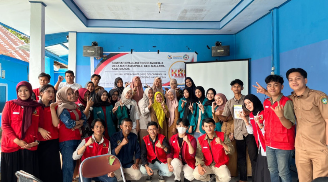 Mahasiswa KKN-T 114 Mattampapole Universitas Hasanuddin Gelar Seminar Evaluasi di Desa Mattampapole
