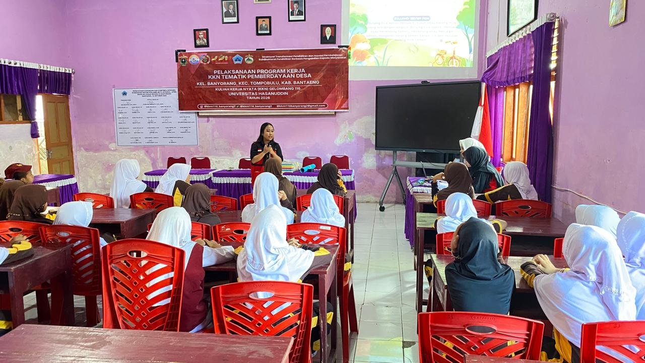 Mahasiswa KKN Tematik Pemberdayaan Desa Gelombang 116 Unhas Melaksanakan program kerja Sosialisasi Anti Bullying di SDN 53 Banyorang Guna Menjaga Lingkungan Sekolah Anti Bullying